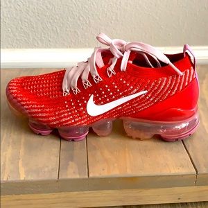 Nike Vapor Max Flynit 3 Track Red/Pink  W 5.5
